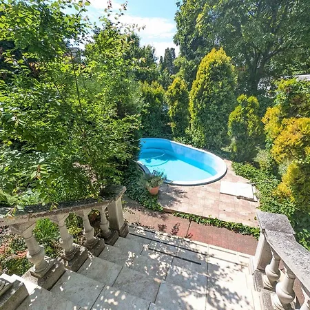 بيت للعطل In Gardony/velence-see 20604 *
